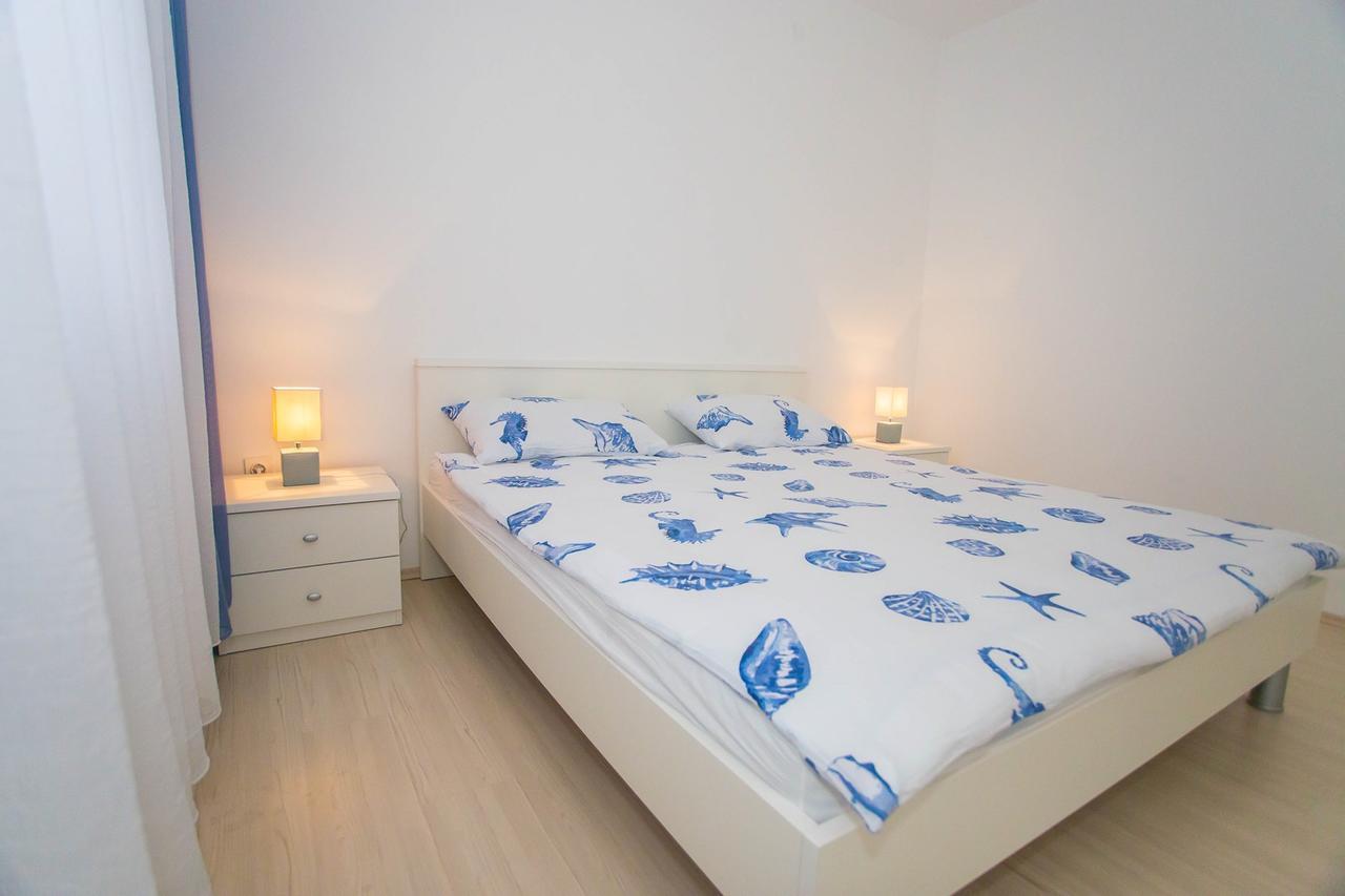 Apartment Aldo II Пореч Екстериор снимка